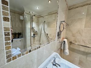 Wet/Shower Room- click for photo gallery